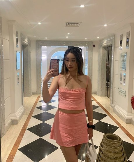 Lisabby model nice pic