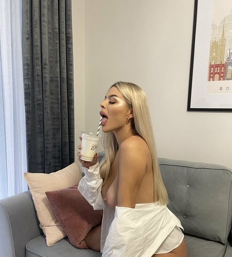 dubrowna pornstar nice pics