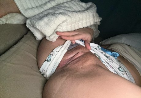 meribabe naked pornstar images