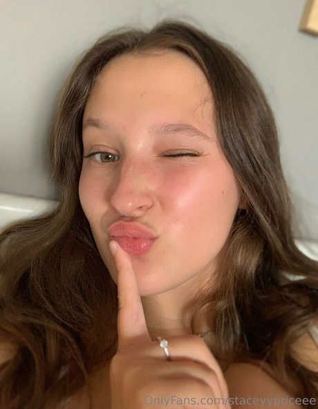 staceyypriceee nudes star image