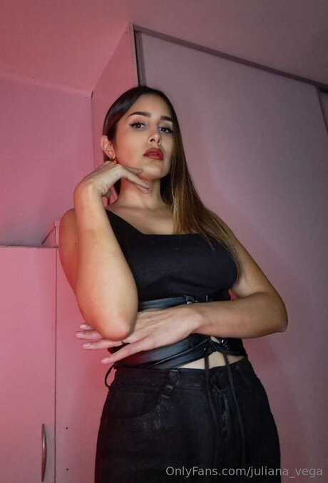 juliana vega star photos
