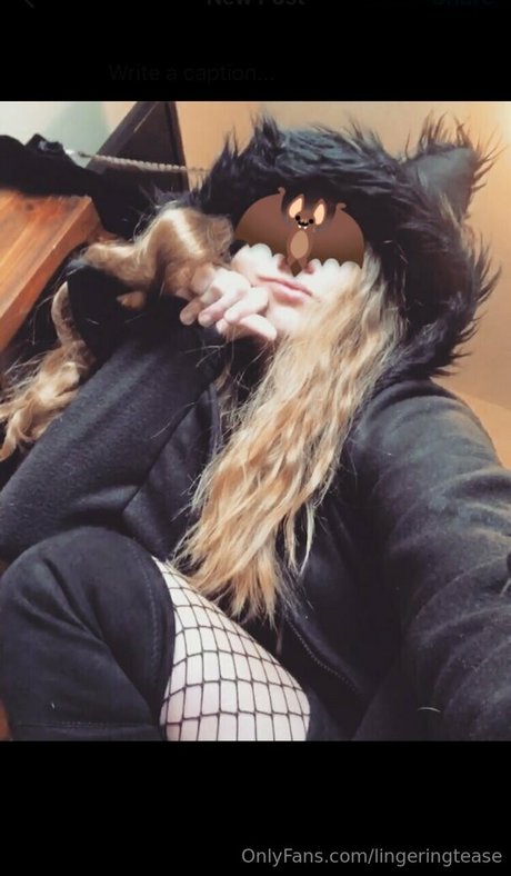 lingeringtease sexy model archive