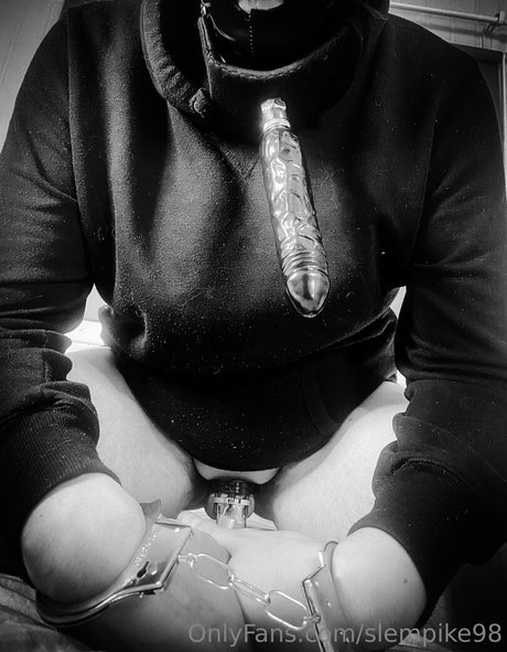 slempike98 model high quality photos