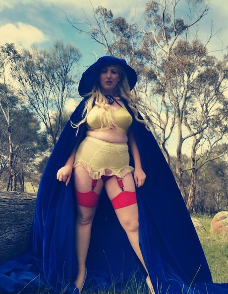 electralashes erotic pornstar img