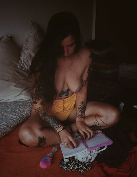 I slow motion pretty pornstar picture