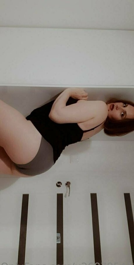 lustymommy nude actress pics