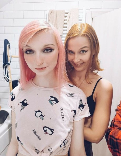 Nekateen pornstar erotic pics