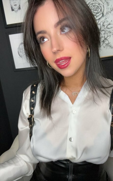 Ashley St Clair model nude img