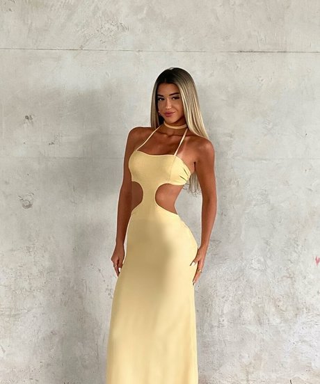 Pietra Cupello pretty pornstar picture