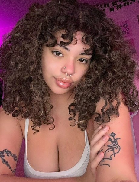 Ghstprincss model erotic photos