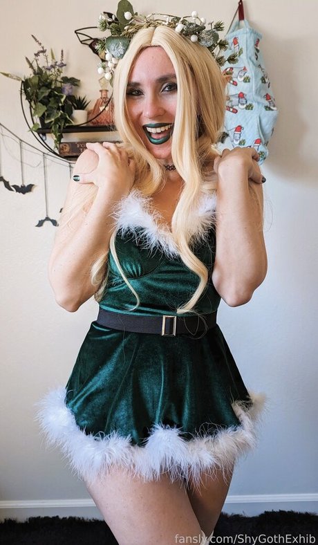 ShyGothExhib pornstar beautiful picture