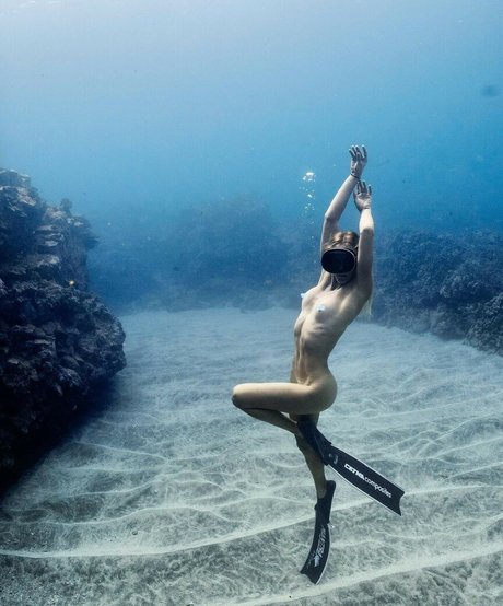 Katie Pentz pornstar exclusive pics