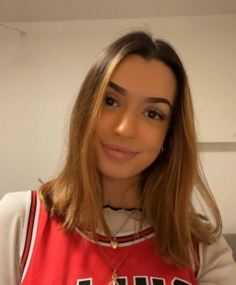 NoraExplorer adult model archive