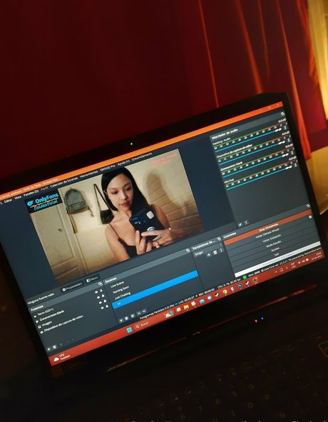 lolaxoficial sexy pornstar pics