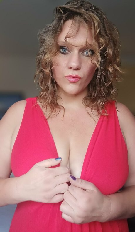 headingeastorwest model top archive