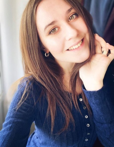 Lunatissa pornstar nudes gallery