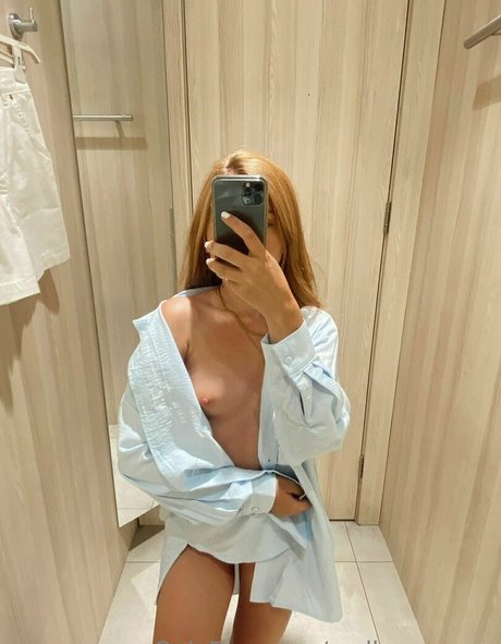 laylaaaaaas model galleries