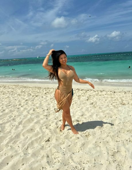 serenasu porn actress photos