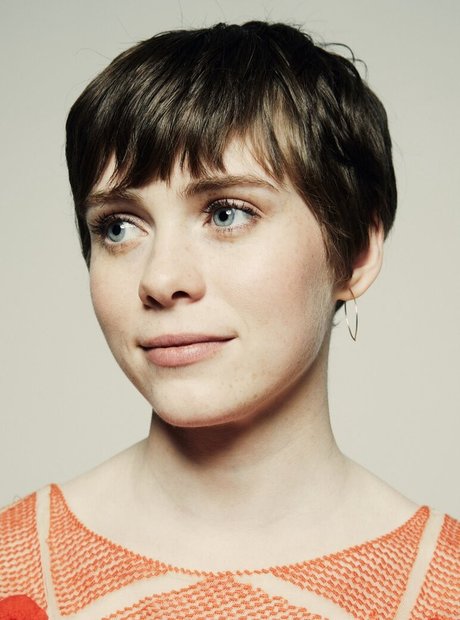 Sophia Lillis top pornstar image