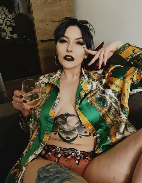 bebeblu free pretty pornstar image