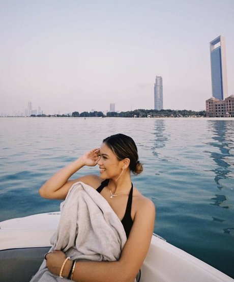 Bianca Bustamante pornstar picture