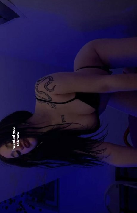 Luna Foster free star gallery