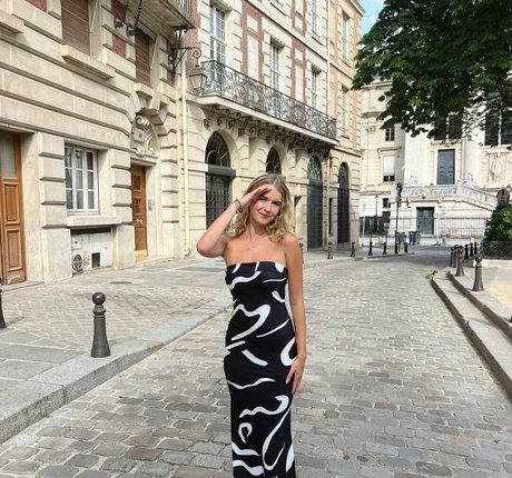 Maddie Gilmore model sex pics