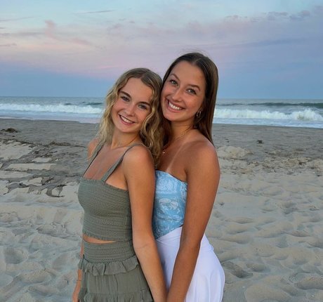 Maddie Gilmore top model pictures