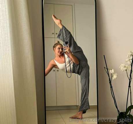 crazy splits top pornstar photo