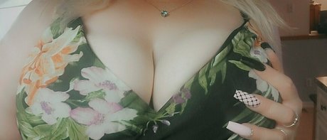 kinkykitadoll pornstar naked img