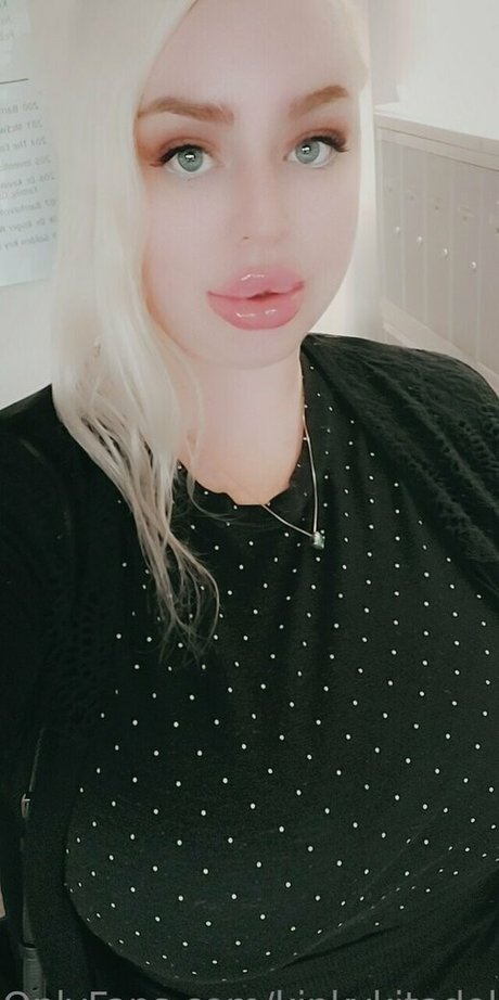 kinkykitadoll model sexy photos