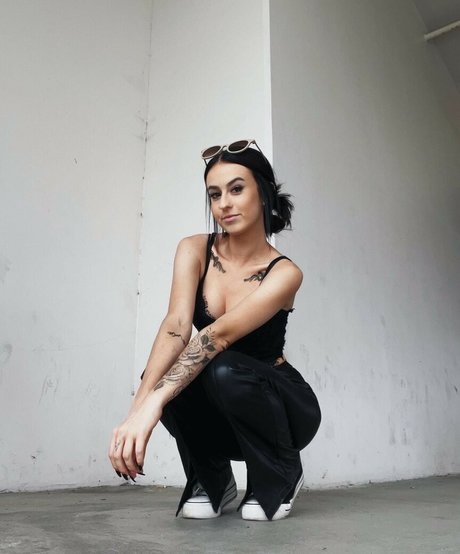 milf wife onlyfans free naked photos