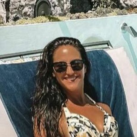 Emily Compagno adult model pic