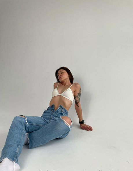 amelia holmes perfect star img