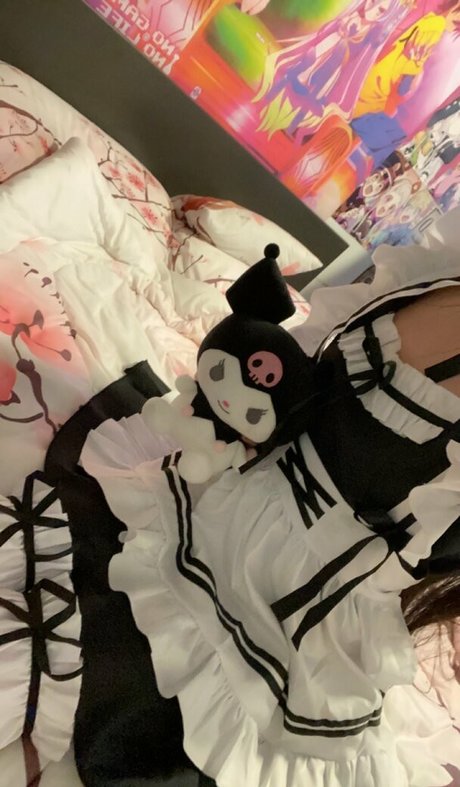 vonniettv nude actress pics