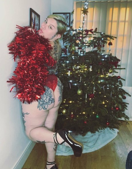 Katiesummer222 pretty model img