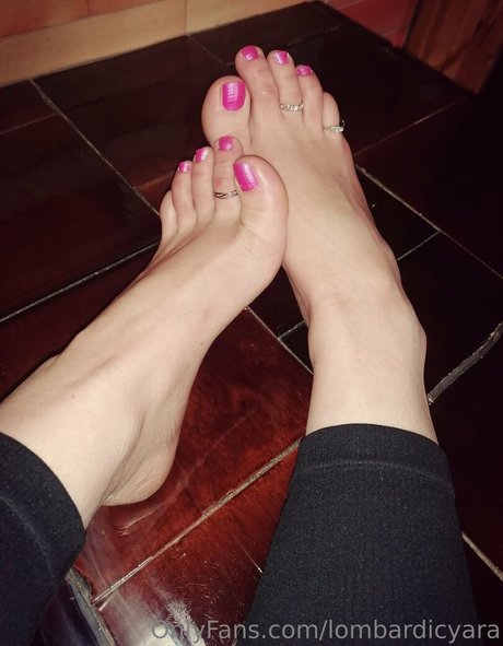 lombardicyara pornographic model gallery