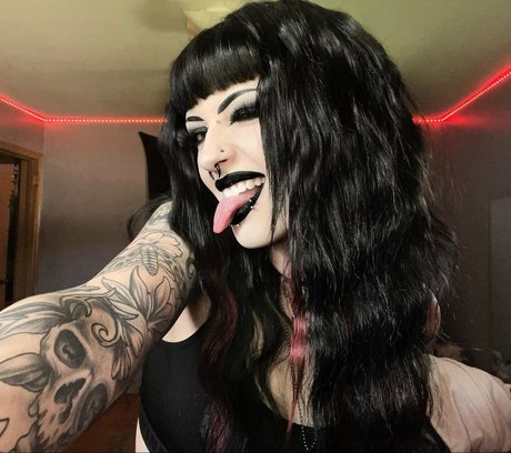 Alyssa Rayn pornstar sexy pic