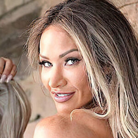 Francielle Mattos free model pic