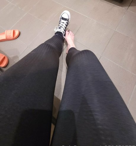 juiletssecret model best photo