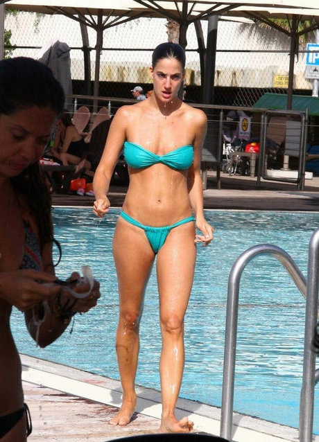 Rona Lee Shimon star exclusive pic