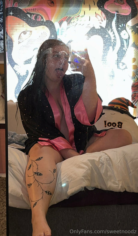 sweetnoodz star xxx photo