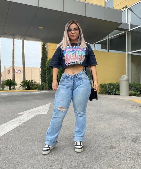 Thaily Delgado pornstar sex galleries