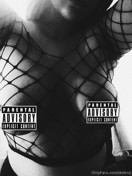 dotknij pornstar naked image