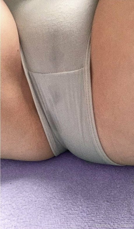 dotknij nude star galleries