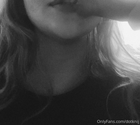 dotknij hot pornstar photos