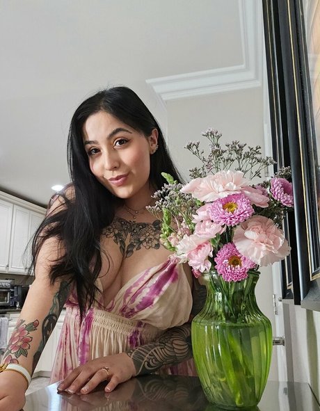 ARedSapphire high quality model pictures