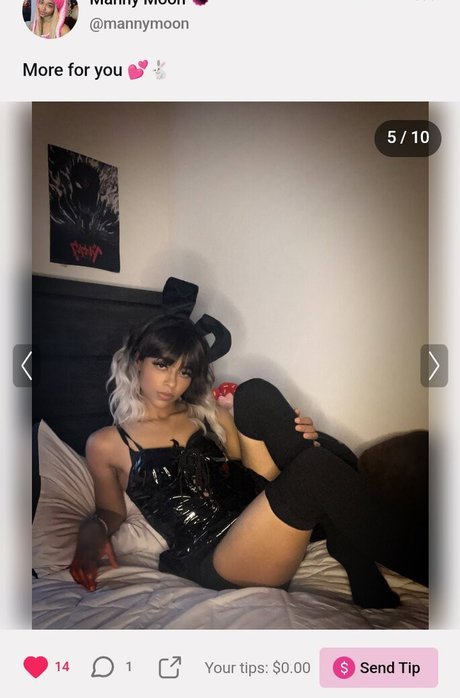 Moonkiller17 erotic star pics