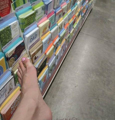 scentofasilkytoe high quality model archive