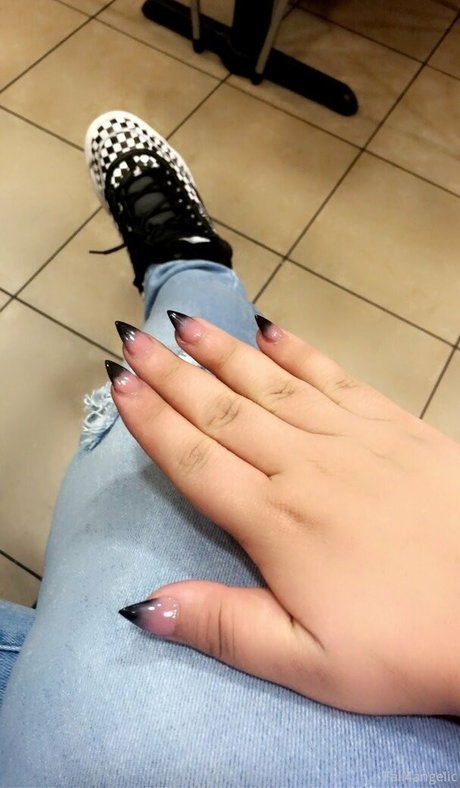 fall4angelic star exclusive gallery